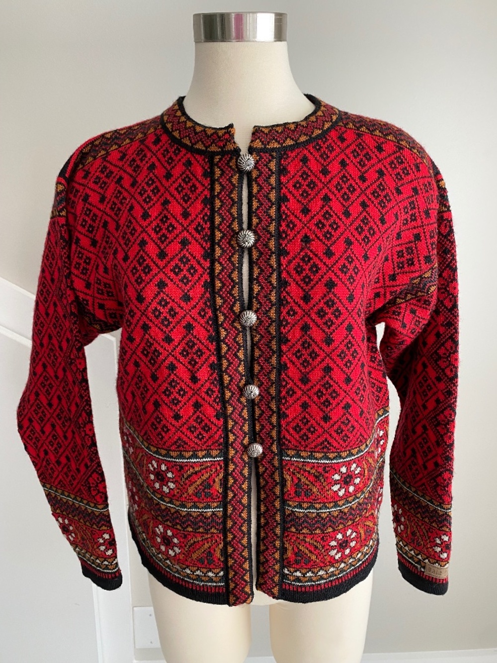 Vintage Dale of Norway Red Nordic Wool Cardigan Sweater - Size M